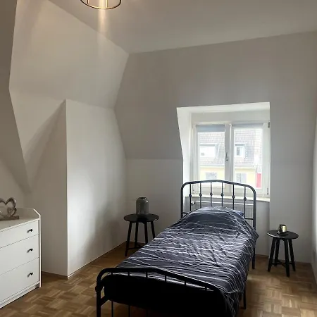 High Class Maisonette 2 Bed 2 Bathroom *