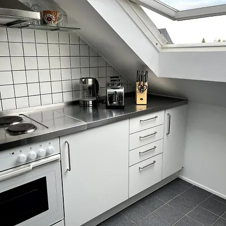 High Class Maisonette 2 Bed 2 Bathroom *