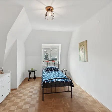 High Class Maisonette 2 Bed 2 Bathroom