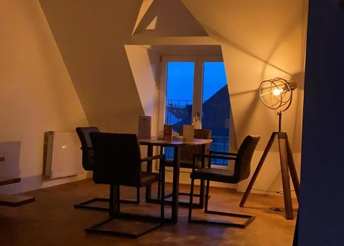 High Class Maisonette 2 Bed 2 Bathroom *