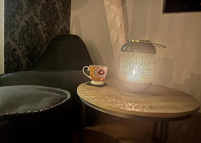 High Class Maisonette 2 Bed 2 Bathroom Apartment Dusseldorf